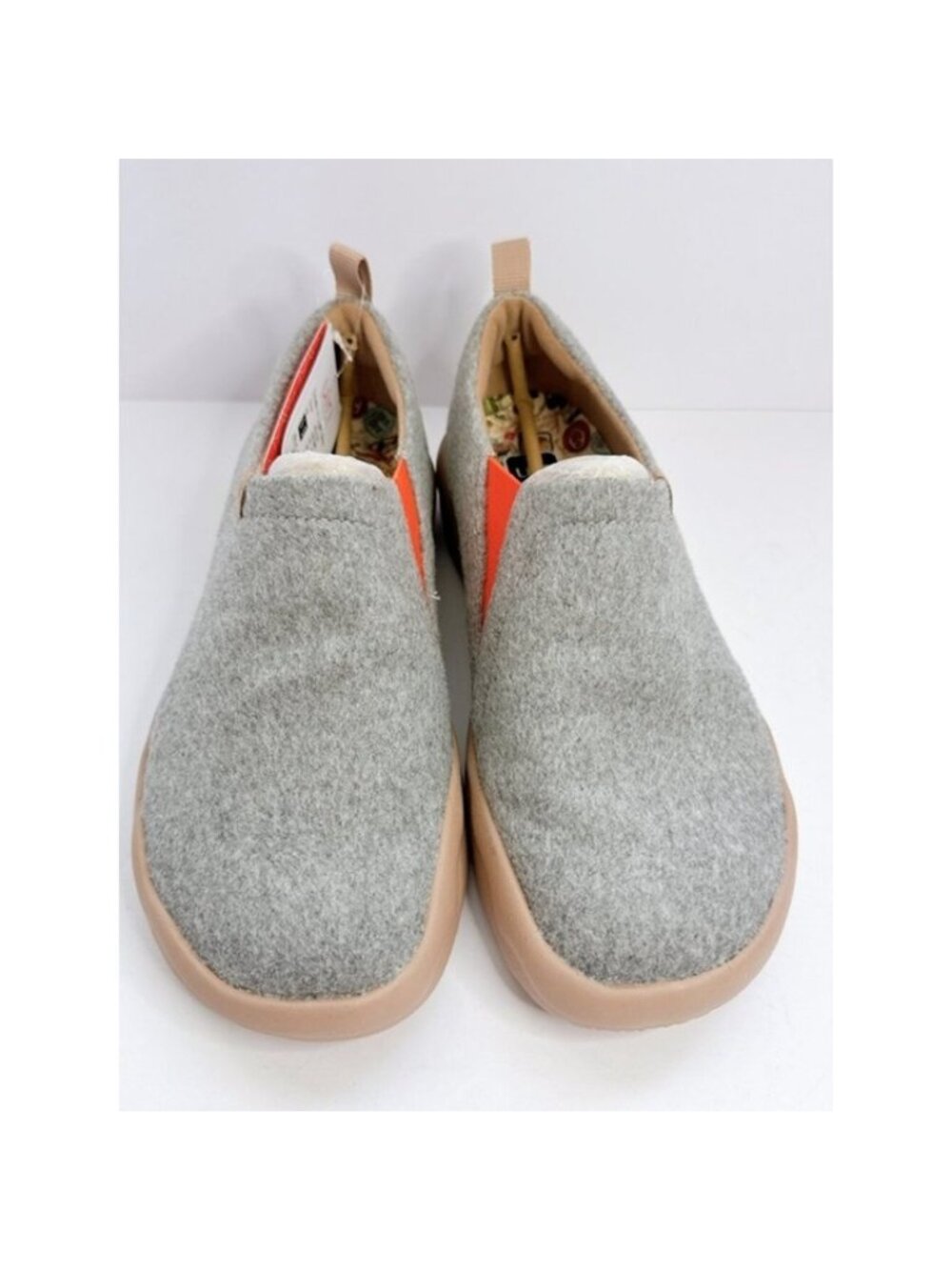 UIN Toledo II Light Grey Wool Slip-On Shoes Comfort Casual Women's Size 9.5